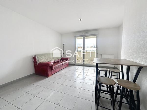 Appartement T2 avec terrasse + 2 parkings