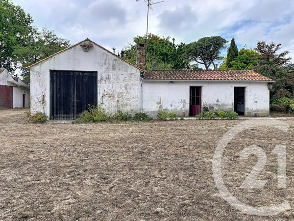 Maison à vendre  5 pièces - 190 m 2   ST HILAIRE DE RIEZ  - 85