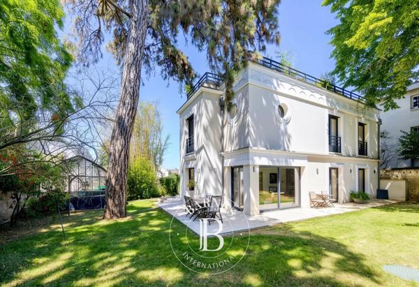 Sceaux, Maison 5 Chambres -  293 m² à vendre