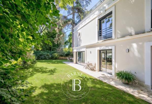 Sceaux, Maison 5 Chambres -  293 m² à vendre