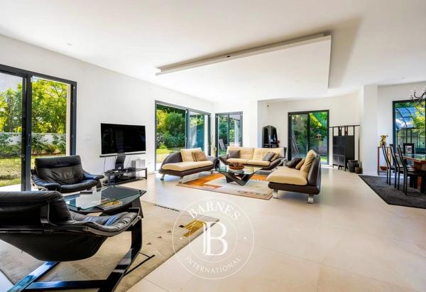 Sceaux, Maison 5 Chambres -  293 m² à vendre
