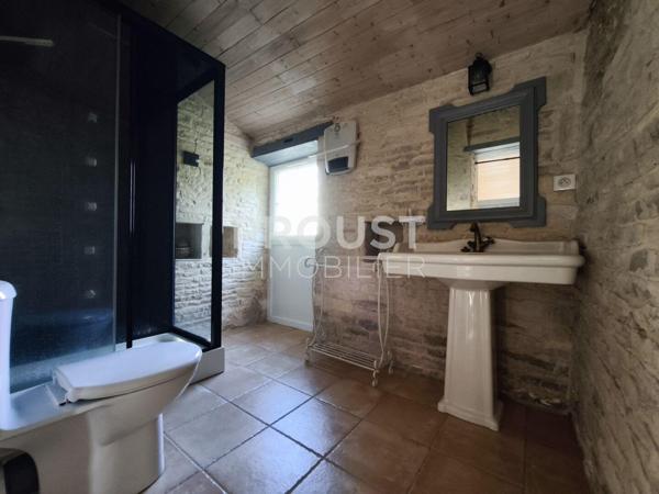 Secteur Prahecq Belle propriété de 154 m² environ avec dépendances et 1 gite de 34 m²