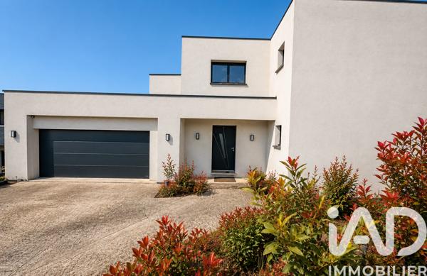Maison à vendre 5 pièces 130 m² Châtel-Saint-Germain