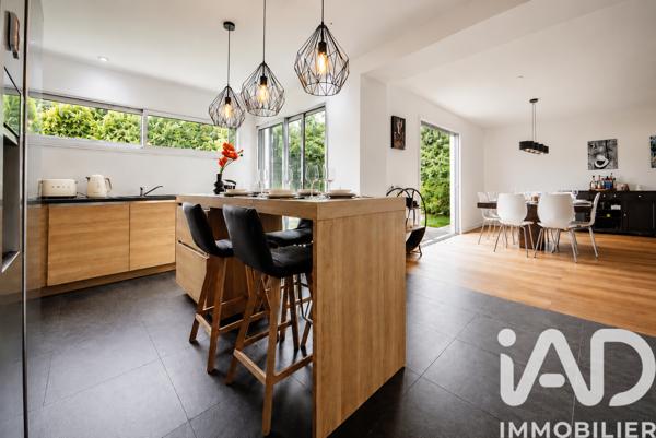 Maison à vendre 5 pièces 130 m² Châtel-Saint-Germain