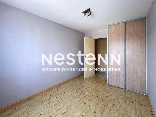 Grand Appartement T5 avec 3 chambres Balcon Cave au centre Rebufer - 69500 BRON