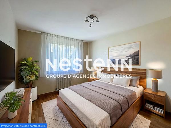 Grand Appartement T5 avec 3 chambres Balcon Cave au centre Rebufer - 69500 BRON