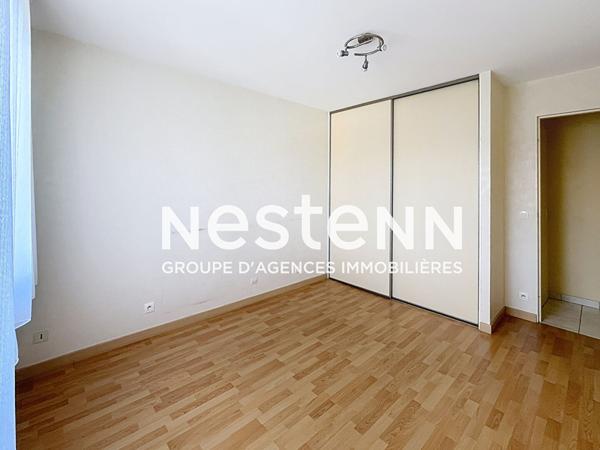 Grand Appartement T5 avec 3 chambres Balcon Cave au centre Rebufer - 69500 BRON