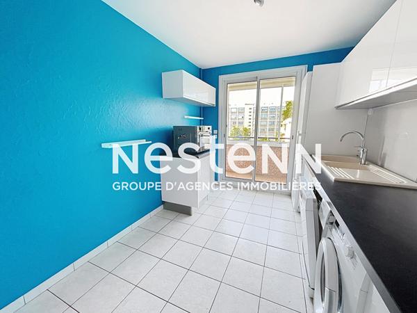 Grand Appartement T5 avec 3 chambres Balcon Cave au centre Rebufer - 69500 BRON