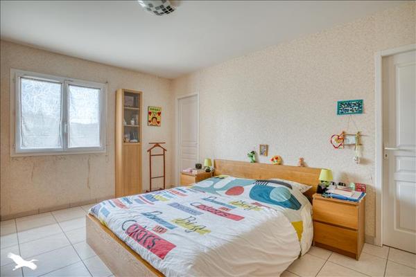 Maison à vendre |  Miramont-de-Guyenne |  7 pièces | 218 m²