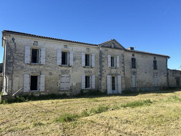 Maison à vendre 300 000 € Jarnac 7 p 160 m² DPE C