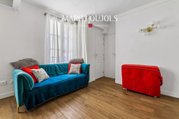 Paris XV. Breteuil – charmant 2 pièces en parfait état.