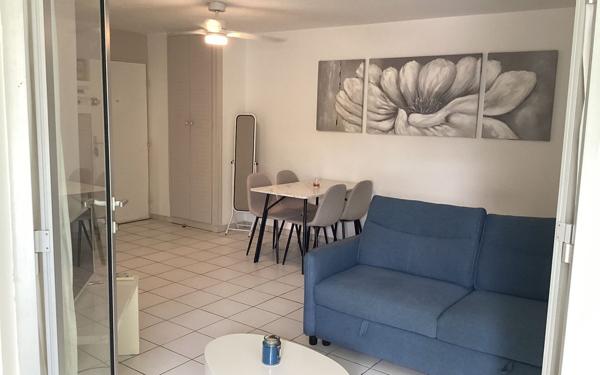 Appartement à louer    2 pièces •  Le Gosier