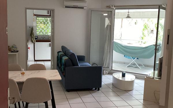 Appartement à louer    2 pièces •  Le Gosier