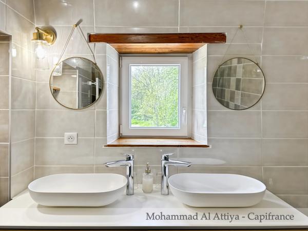 Magnifique propriété familiale avec gîte, studio et piscine à quelques minutes de La Rochelle (17)