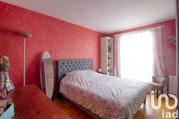 Maison 6 pièces de 130 m² à Saint-Leu-la-Forêt (95320)