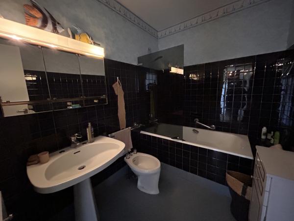 Appartement
                                                                                                                                                                                                                                                                                                                        3 pièce(s)                                                                                                                                                                                                          2 chambre(s)                                                                                                                                                                                                          72.33  m²