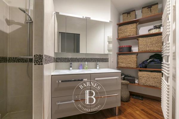 Issy-les-Moulineaux, Appartement 3 Chambres -  110 m² à vendre