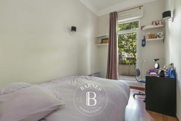 Issy-les-Moulineaux, Appartement 3 Chambres -  110 m² à vendre