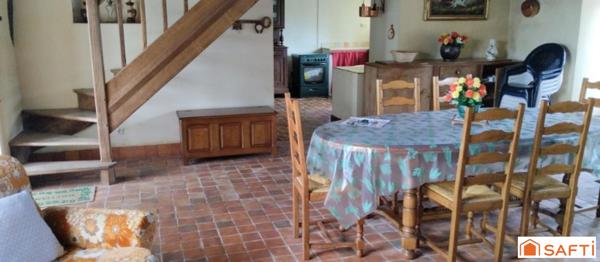 Maison en pierres 2 chambres - terrain - terrasse