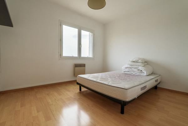 CARCASSONNE – LAPRADE Appartement T3 59m² avec balcon vue Cité et place de stationnement