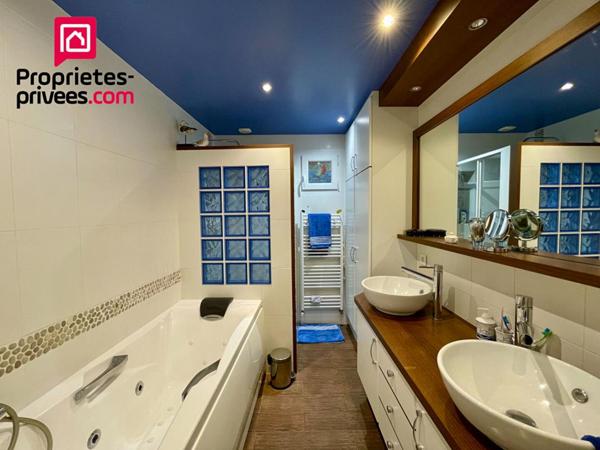 Maison  Val D'Oust  7 pièces de 103 m²