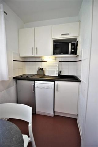 Appartement T2 dans centre ville de dax à côté des cures dans résidence de tourisme classée.