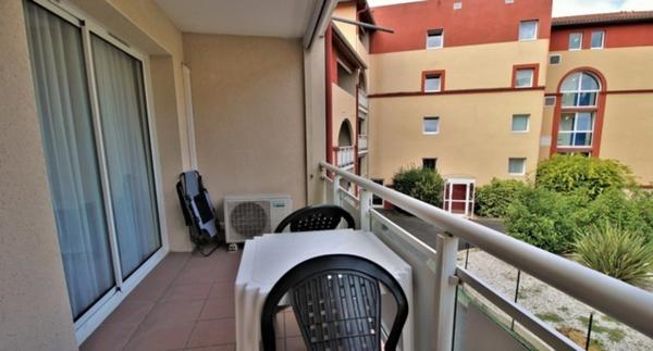 Appartement T2 dans centre ville de dax à côté des cures dans résidence de tourisme classée.