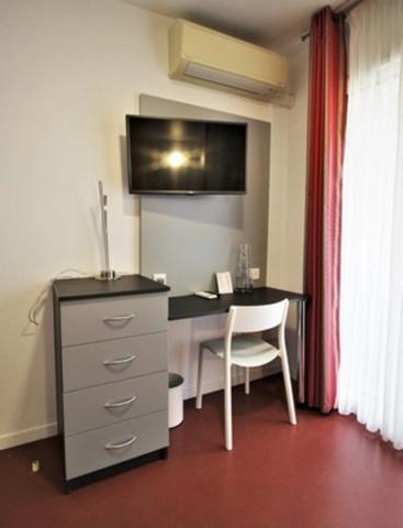 Appartement T2 dans centre ville de dax à côté des cures dans résidence de tourisme classée.