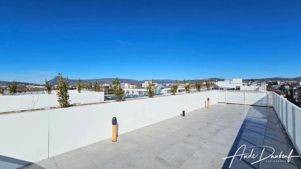 Appartement 111 m2 + 26 m2 de terrasse + rooftop 57 m2