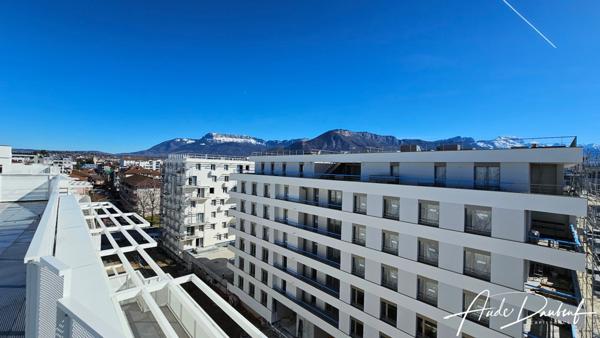 Appartement 111 m2 + 26 m2 de terrasse + rooftop 57 m2