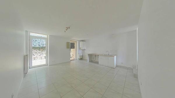 Appartement 3 pièces                                        - 42000 Saint-Étienne Réf : 7809