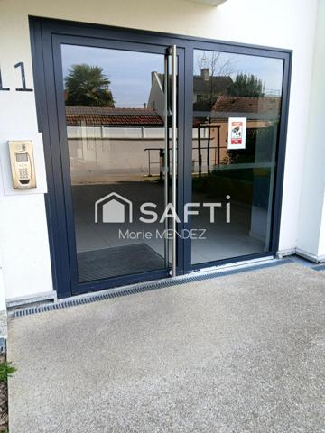 bien rare à la vente, construction récente ascenseur, parking intérieur sécurisé, excellent état