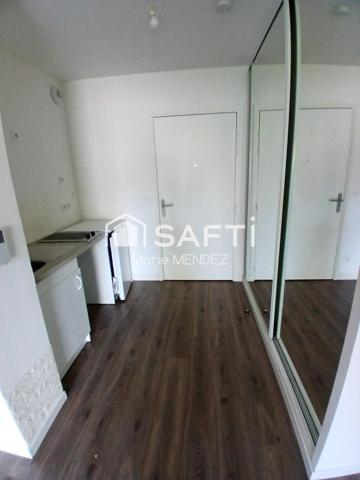 bien rare à la vente, construction récente ascenseur, parking intérieur sécurisé, excellent état