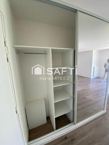 bien rare à la vente, construction récente ascenseur, parking intérieur sécurisé, excellent état