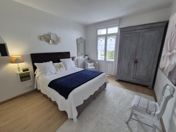 Maison 6 pièce(s) 4 chambre(s) 150 m²