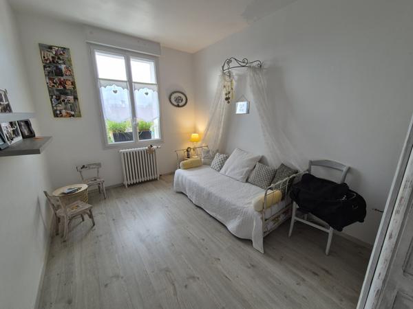 Maison 6 pièce(s) 4 chambre(s) 150 m²