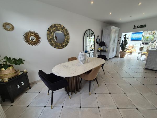 Maison 6 pièce(s) 4 chambre(s) 150 m²