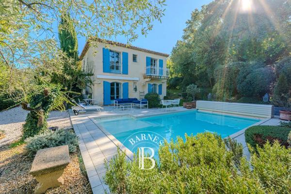 Aix-en-Provence, Maison 3 Chambres -  170 m² à vendre