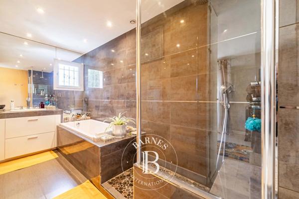 Aix-en-Provence, Maison 3 Chambres -  170 m² à vendre