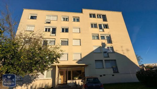 Appartement à louer 3 pièces 58m²