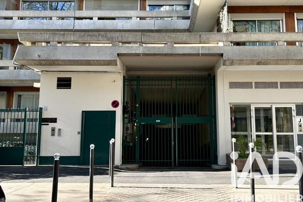 Parking à vendre 11,51 m² Paris 11