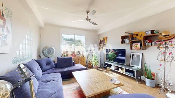 Vente Appartement 4 pièces de 108m² - 13006 Marseille