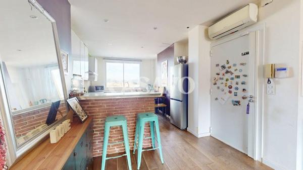 Vente Appartement 4 pièces de 108m² - 13006 Marseille