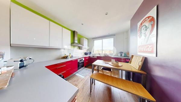 Vente Appartement 4 pièces de 108m² - 13006 Marseille