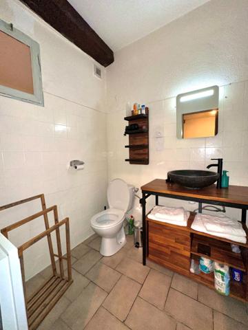 À VENDRE - BORDEAUX SAINT-MICHEL - studio avec terrasse