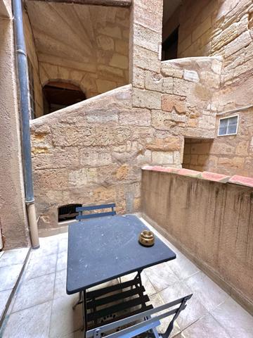 À VENDRE - BORDEAUX SAINT-MICHEL - studio avec terrasse