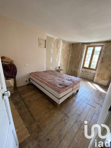 Maison à vendre 5 pièces 90 m² Saint-Quentin-la-Chabanne