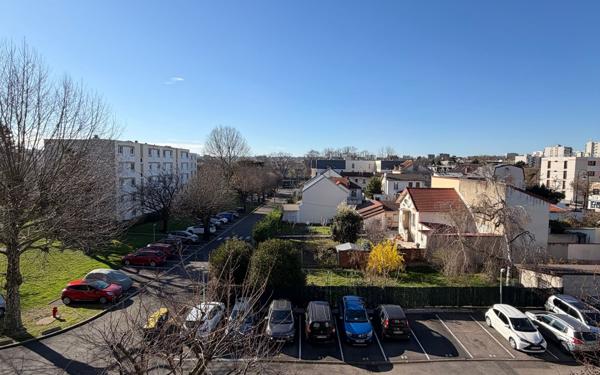 Appartement à vendre    3 pièces •  Neuilly-Plaisance