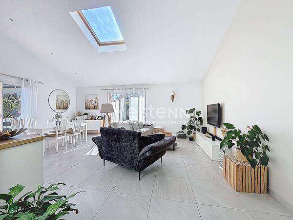 A VENDRE - AUCAMVILLE - Maison T5 de plain-pied au calme - Grand Garage - Jardin paysagé et deux terrasses