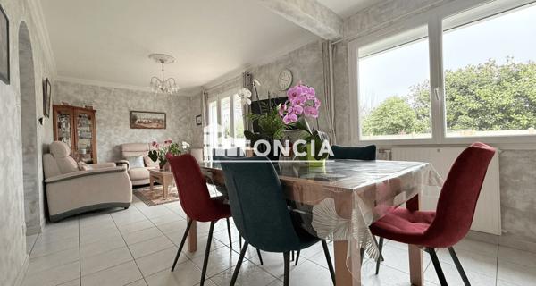 À vendre Maison 5 pièces 84 m² - Cholet 49300